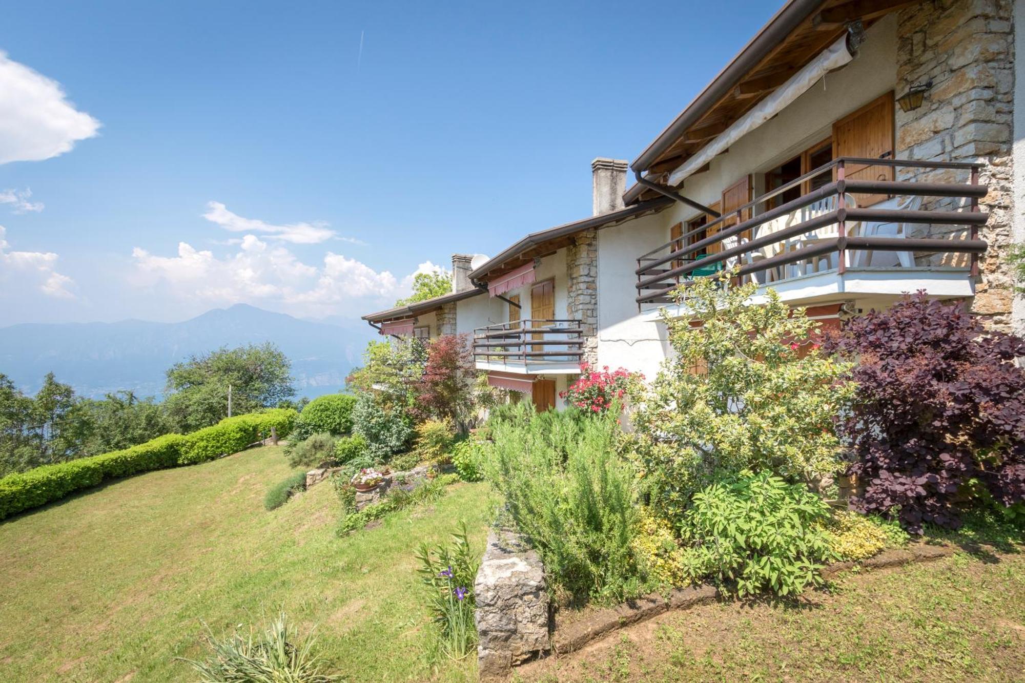 Ferienwohnung Casa Bella Vista Mit Balkon San Zeno di Montagna Exterior foto